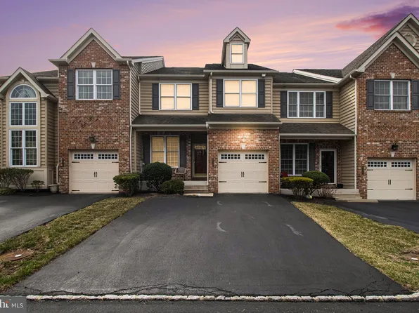 938 Dutch Dr, East Norriton, PA 19403