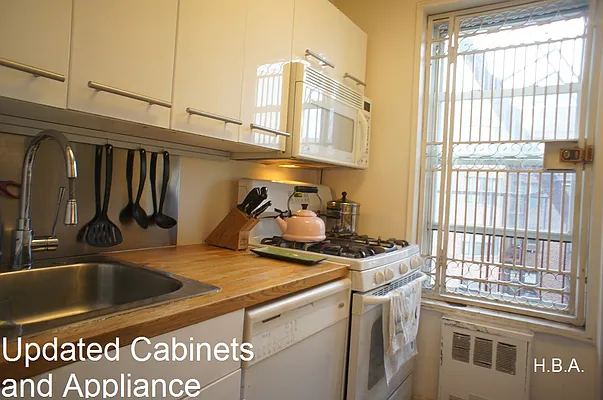 Sold by Kaled Management Corp | media 27