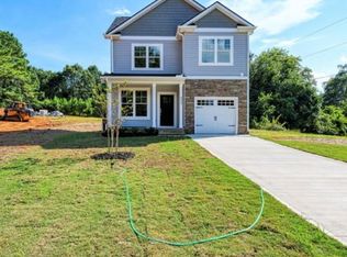 331 Thompson St, Pendleton, SC 29670