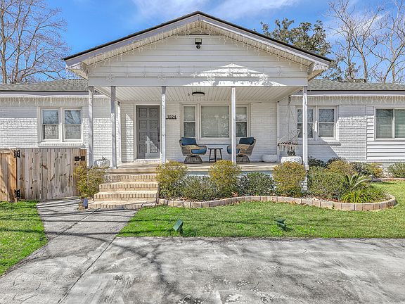 4th image of 1024 W Recess Rd