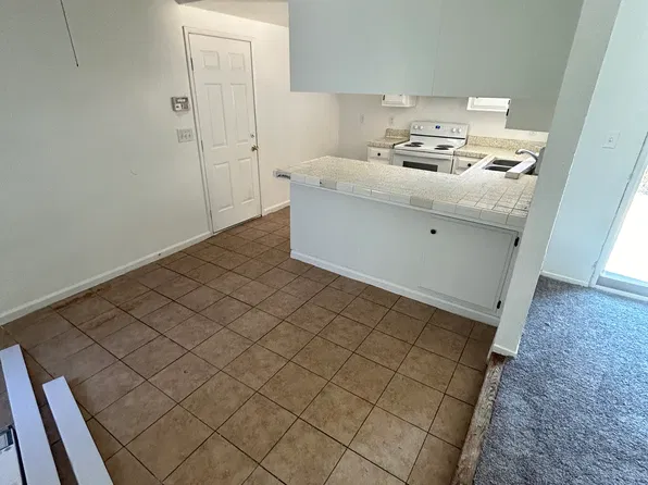 1130 Princess Dr, Stockton, CA 95209