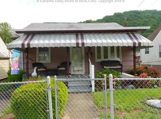 122 W Central Ave, Belle, WV