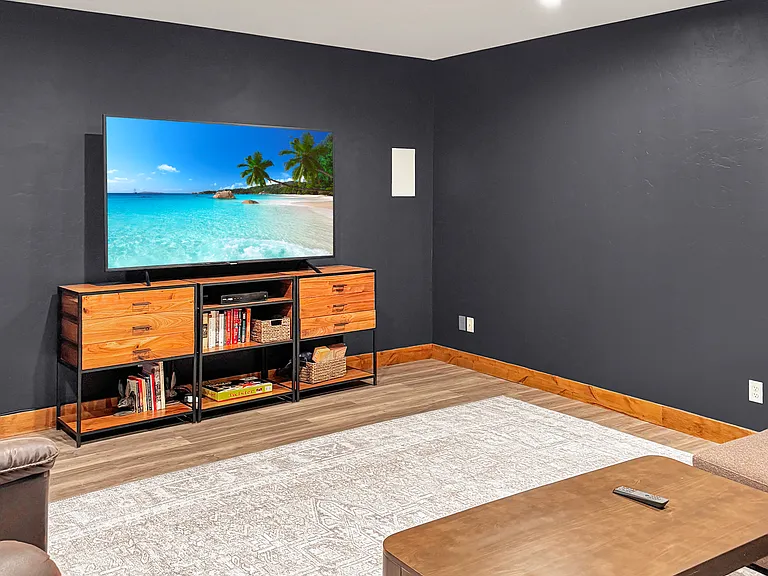75" TV, Xfinity cable, Netflix, Disney and Hulu