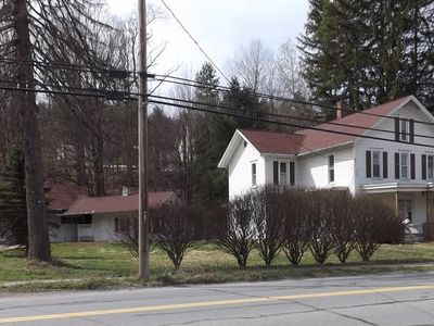 463 Front St, New Albany, PA, 18833