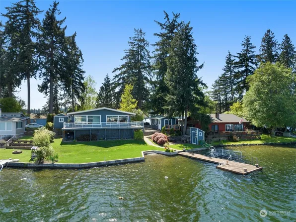 16117 Peninsula Road, Stanwood, WA 98292