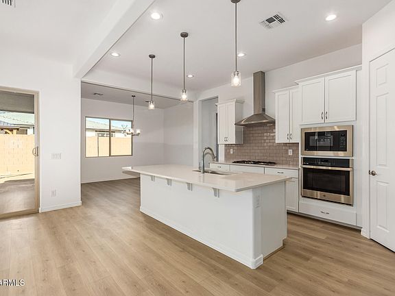 3rd image of 17668 W BLUE SKY Drive