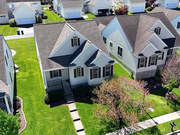 5th image of 328 Carlisle Dr