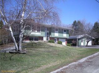14 Starlight Dr, Brewer, ME 04412