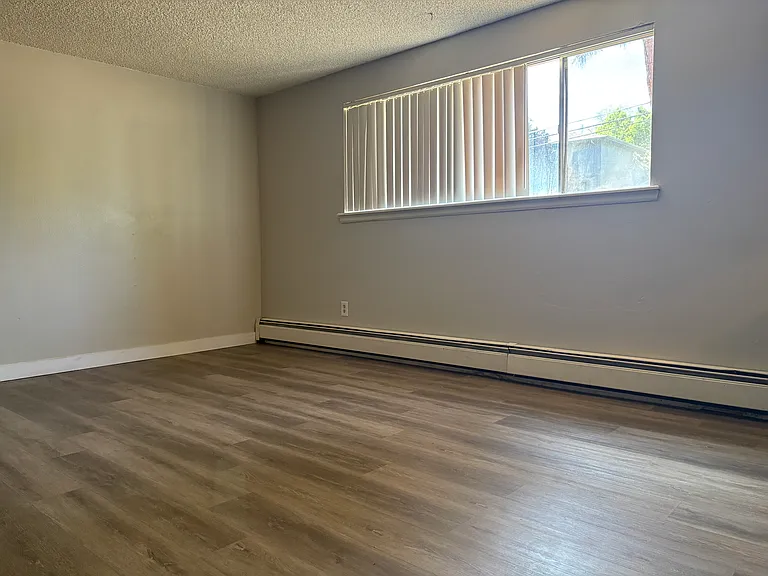 751 W Prentice Ave #101-B — Photo 11