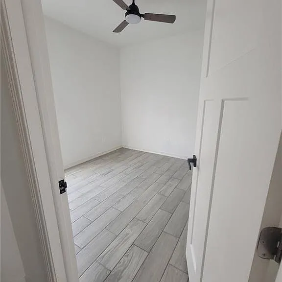 5613 Notre Dame Ave #1 — Photo 10