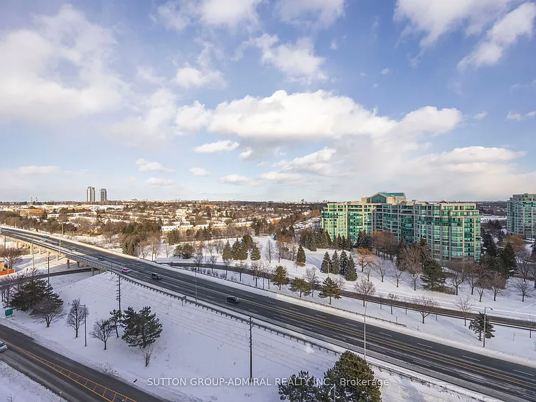 399 Royal Orchard Blvd #LPH16 — Photo 21