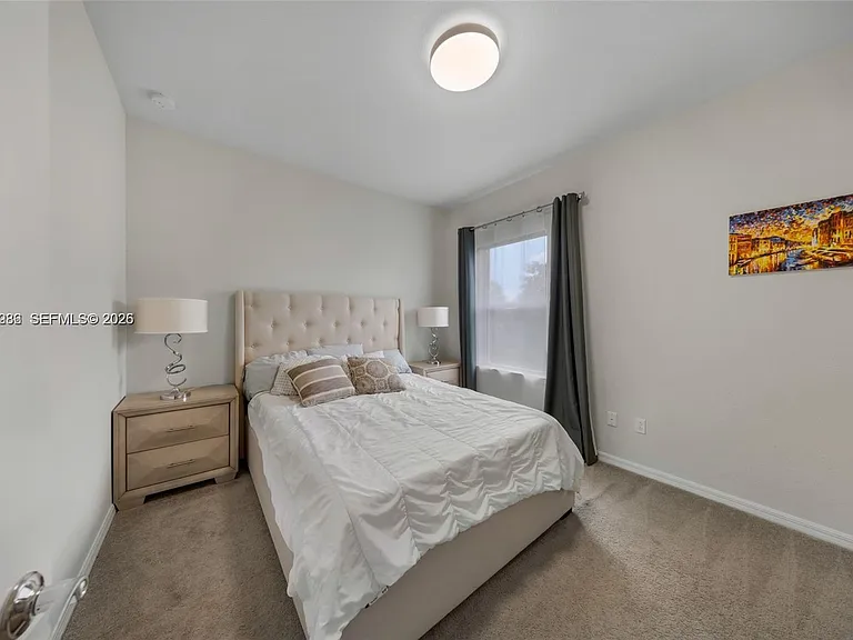 932 Banyan Dr — Photo 17