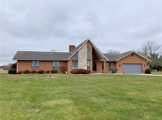 8121 Wellbaum Rd, Brookville, OH 45309