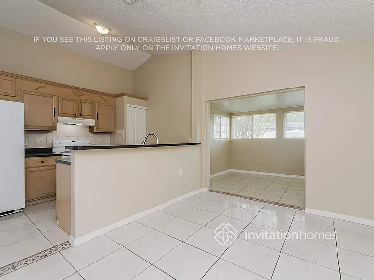 2419 Parsons Pond Cir — Photo 6