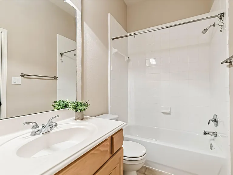 5453 Fairdale Ln — Photo 24