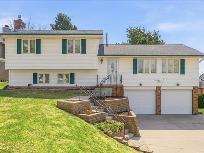 9517 Sprague St, Omaha, NE, 68134