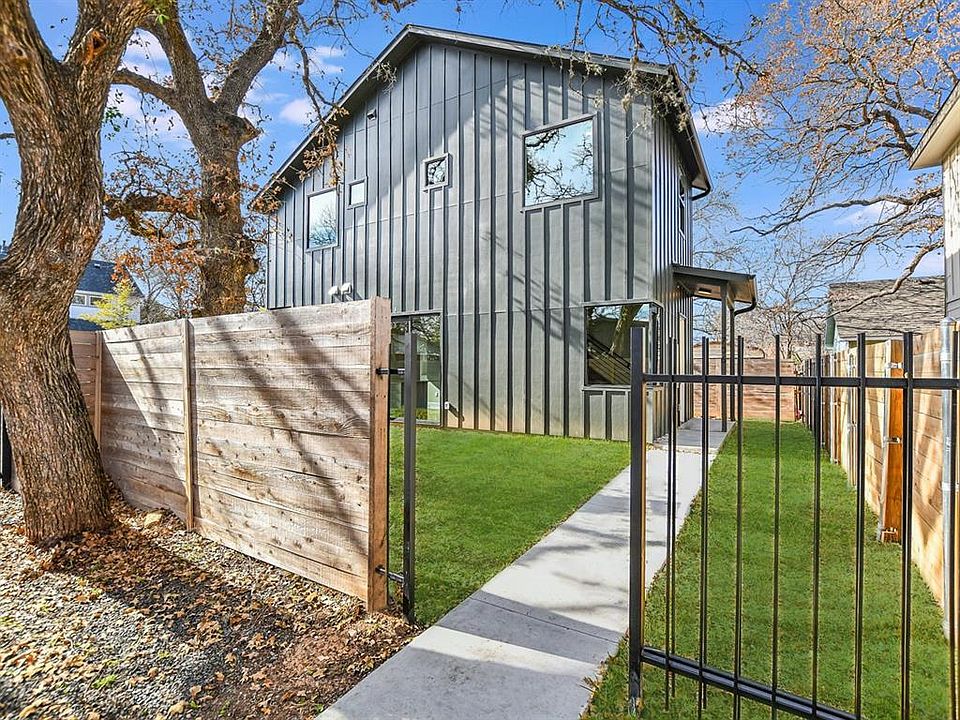 1st image of 706 Valdez St #2