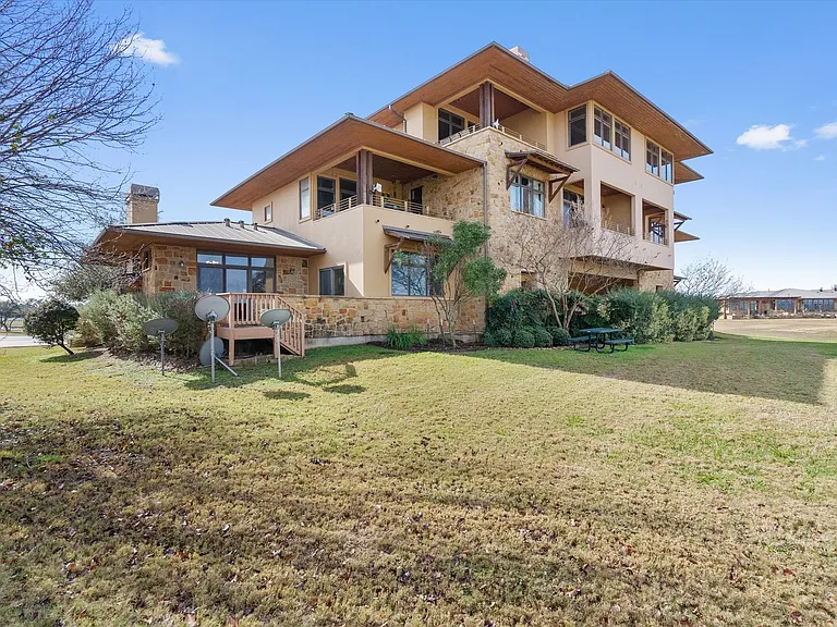 1908 Kahala Sunset Dr #H — Photo 27