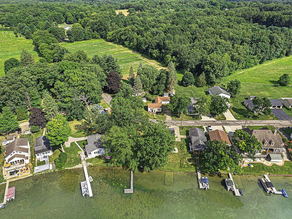 775 Swains Lake Dr, Concord, MI 49237 Zillow