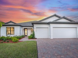 17055 Bishop Blvd, Alva, FL 33920