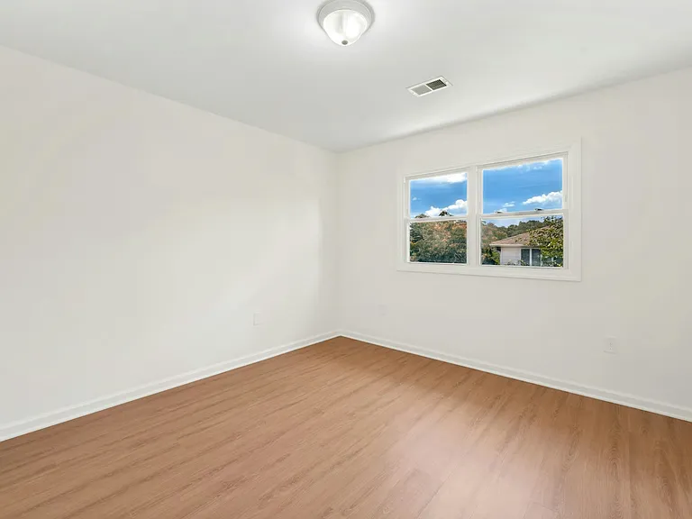726 Saddle River Rd #2 — Photo 23