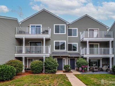 165 Essex Ave APT 404, Metuchen, NJ, 08840