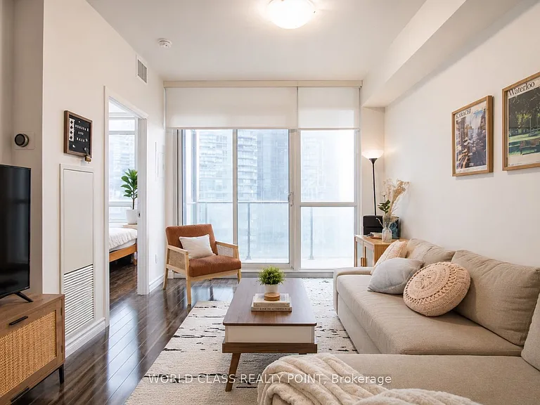 55 Bremner Blvd #1308 — Photo 3
