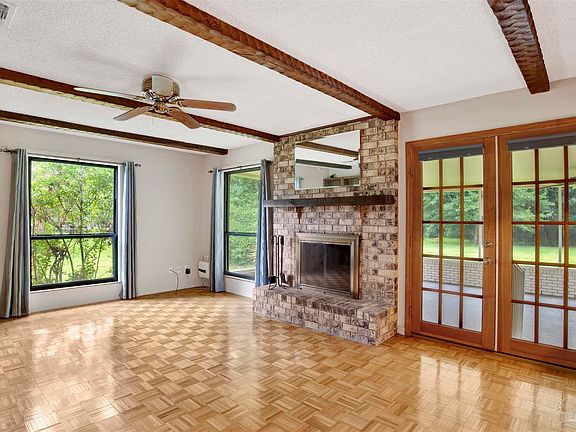 5th image of 3335 Pursell Ln