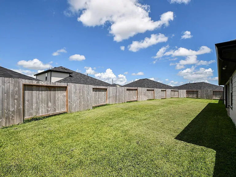 3008 Bur Landing Ln — Photo 27