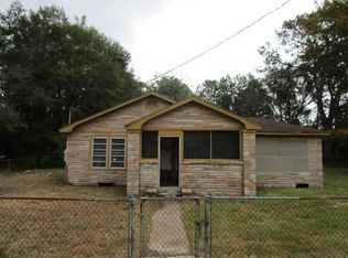 227 S Crystal Springs Rd, Eight Mile, AL 36613