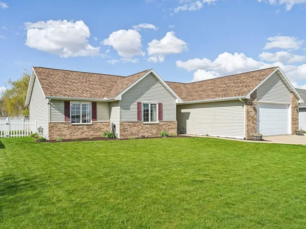 658 W Main St, Evansville, WI 53536