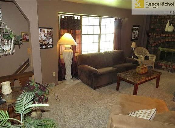 4th image of 5120 NW Woody Creek Ln