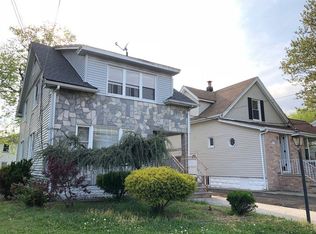 226 Gordon St #1, Roselle, NJ 07203