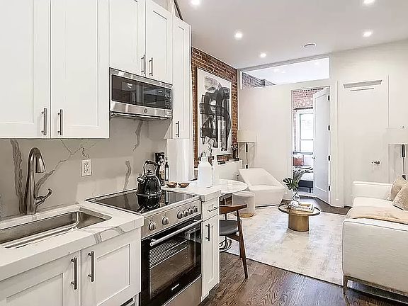 2nd image of 61 E 7th St #4E