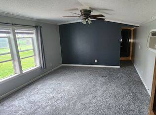(Undisclosed Address), Cromwell, IN 46732