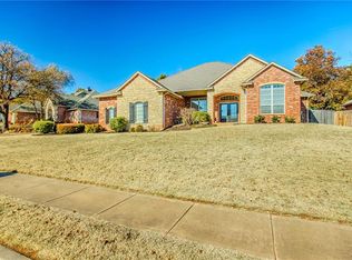 2417 Steeplechase Rd, Edmond, OK 73034