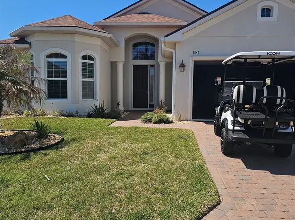 1347 Oakmont Dr, Winter Haven, FL 33884