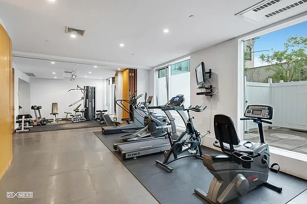 Sold by Citi Habitats | media 10