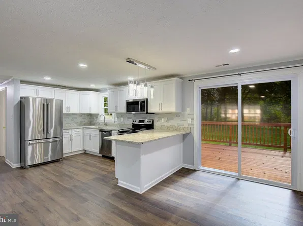 1437 Cedarhurst Rd, Shady Side, MD 20764
