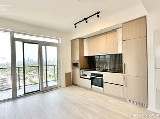 1285 Dupont St #1609, Toronto, ON M6H2A5