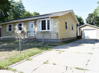 1540 Avenue P, Carter Lake, IA 51510
