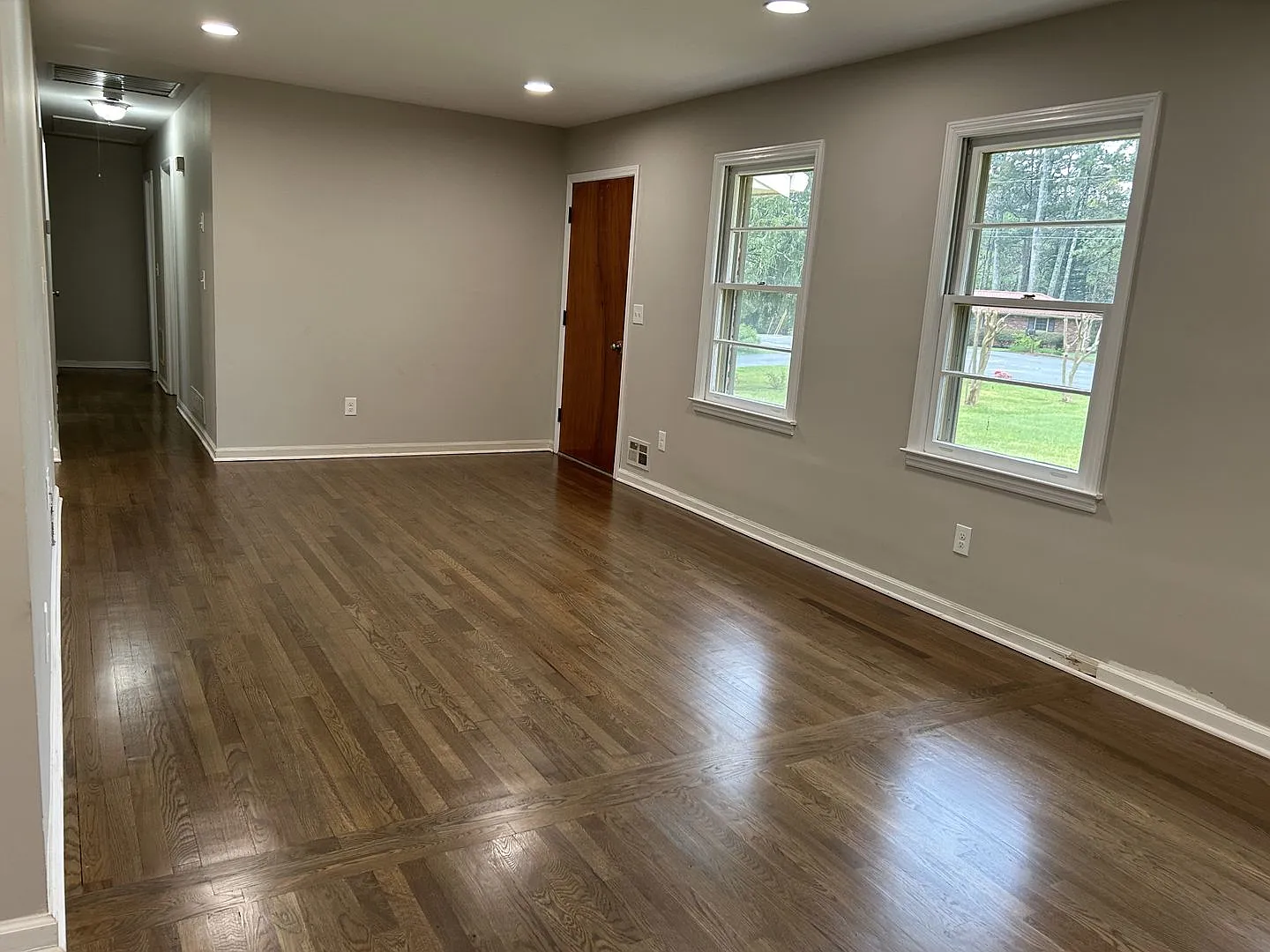 Just Like New! Landlord Just Finishing Up Doing A Total Remodel On This 3 Bedroom/2 Bath Home Wit... — Photo 3