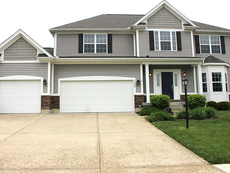 1258 Patriot Way — Photo 2