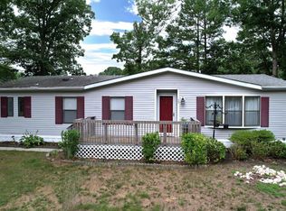 15 Chestnut Ct, Mays Landing, NJ 08330