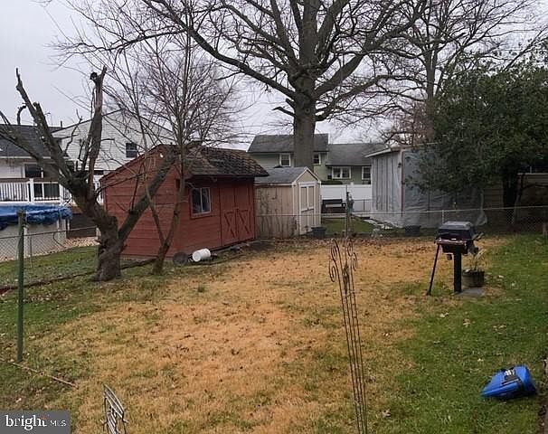 2nd image of 21 Edwards Dr