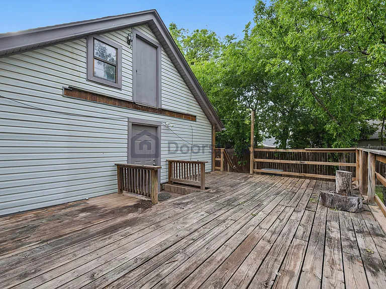 901 Kimbrough St — Photo 36