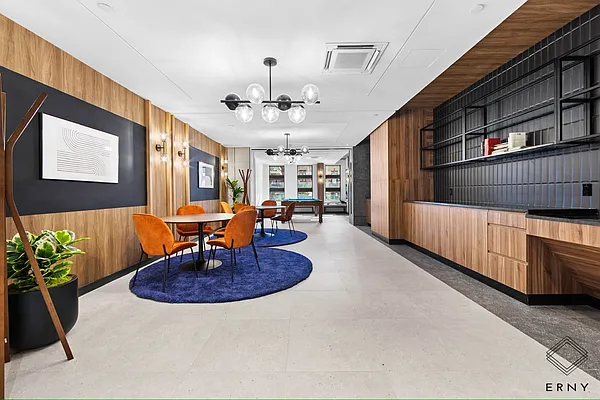 Rented by ERNY LLC | media 22