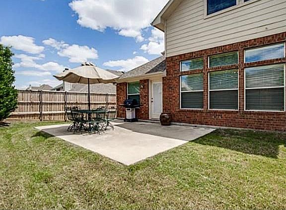 3rd image of 631 Dove Cove Ct
