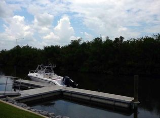 1815 Robalo Dr, Vero Beach, FL 32960