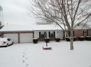 818 Wilshire Pl, Herculaneum, MO